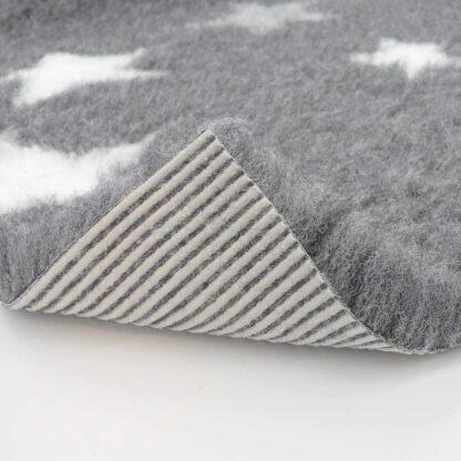 ProFleece Non-Slip Star Print Vet Bedding: Grey/White